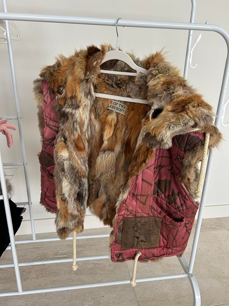 Bodywarmer The People of the Labyrinths, Ophalen of Verzenden, Zo goed als nieuw