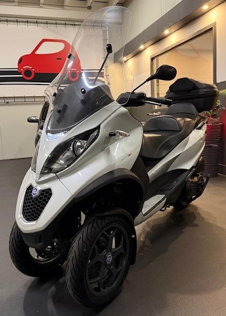 Piaggio MP3 500 Bussines • 2016 • 11.104 km • ABS •, Motoren, Bedrijf, 1 cilinder, 500 cc, LED Verlichting