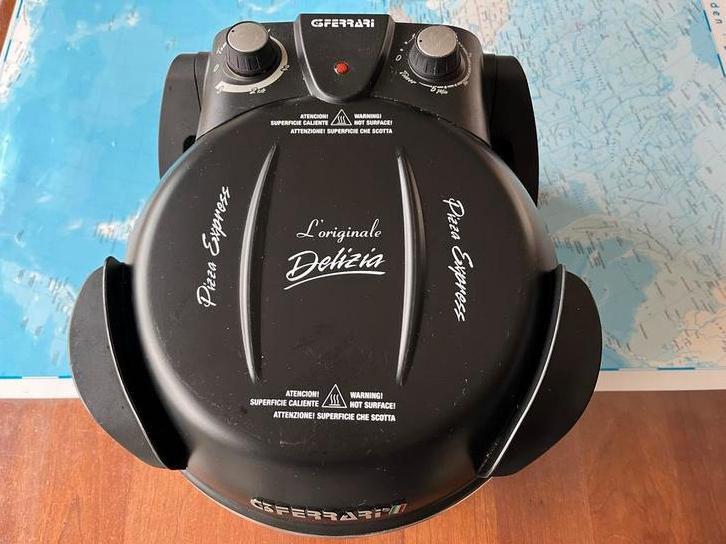 G3 Ferrari Pizza Oven - Zwart, Ophalen of Verzenden, Zo goed als nieuw