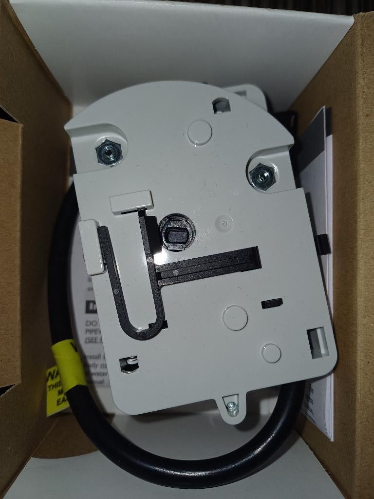 Te koop 3 wegklepmotor, Ophalen, Minder dan 30 cm, Cv-ketel of Combi-ketel, Nieuw