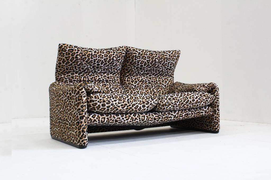 Cassina Maralunga 2 seater sofa  by Vico Magistretti, Ophalen, 150 tot 200 cm, Vintage, Tweepersoons