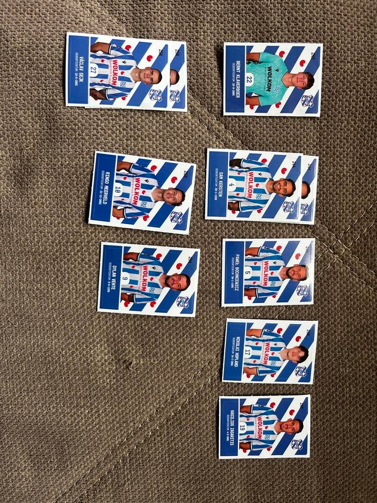 Plus voetbalplaatjes te koop/ruil - Diverse clubs, Ophalen of Verzenden, Gebruikt, Overige binnenlandse clubs, Poster, Plaatje of Sticker