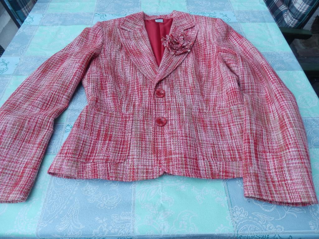 feestelijk vintage setje maat 38/40 rood, Maat 38/40 (M), Ophalen of Verzenden, Zo goed als nieuw, MS Mode