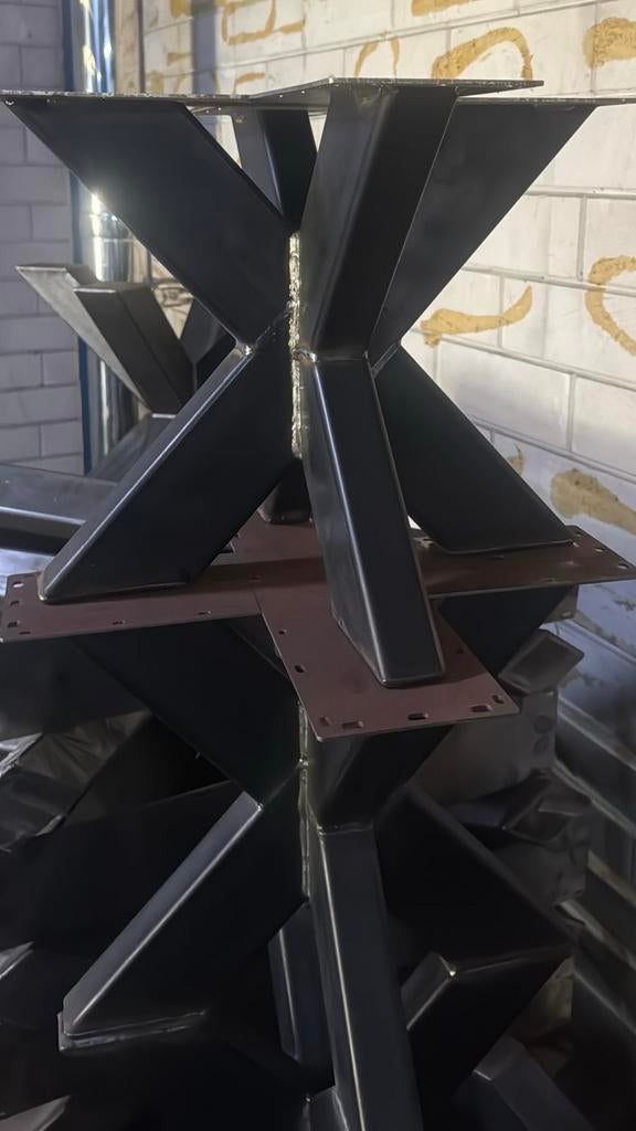 Salon matrix poot, salontafel poot, stalen twist onderstelle, Ophalen, 50 tot 100 cm, Nieuw, Metaal