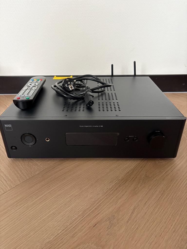 NAD C388 Versterker Incl. Geïntegreerde Blueos Module, Ophalen of Verzenden, Zo goed als nieuw, 120 watt of meer, Overige merken