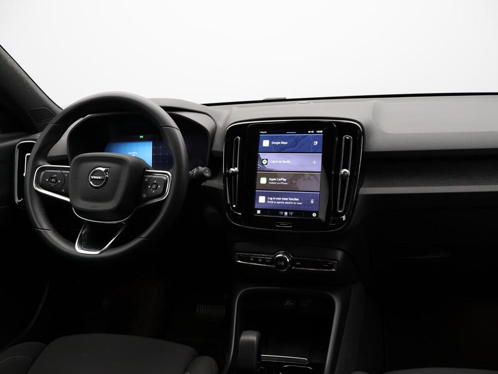 Volvo XC40 Recharge Core 70 kWh / Getint Glas / Parkeercamer, Stof, Gebruikt, Volvo Selected Used Cars, Met garantie (alle)