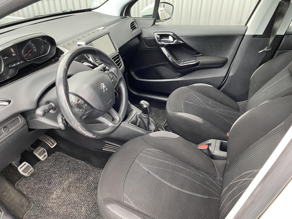 Peugeot 208 1.2 VTi Urban Soul 5Drs, A/C, CC, PDC, Trekh,, Voorwielaandrijving, Euro 5, Stof, Gebruikt