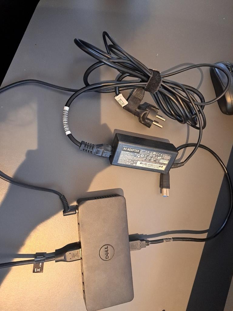 Dell D3100 Docking Station met Voeding, Ophalen of Verzenden, Dell, Docking station, Gebruikt