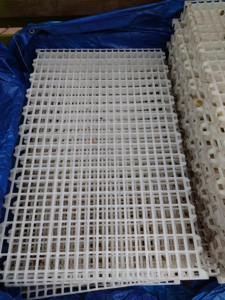 Kunststofrooster voor camping, Ophalen