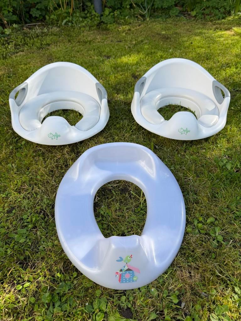 WC bril verkleiner - schoon - 3 stuks - ook apart te koop, Ophalen, Zo goed als nieuw