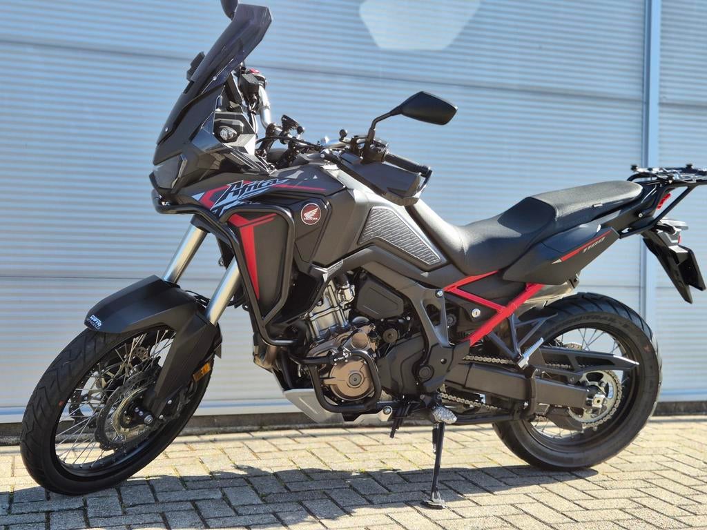 Honda CRF 1100 L Africa Twin DCT ABS uit 2020 met 36000 km!, 2 cilinders, Traction Control, Motorrijbewijs A, Bedrijf