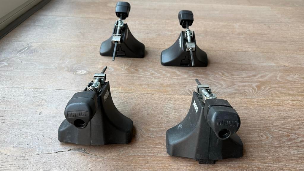 Thule Rapid Systeem met kit 1328 en sloten 544, Ophalen, Gebruikt