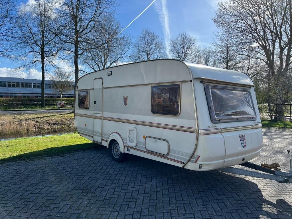 Tabbert Comtesse 515 caravan, Caravans en Kamperen, Vast bed, Tabbert, Koelkast, 5 tot 6 meter