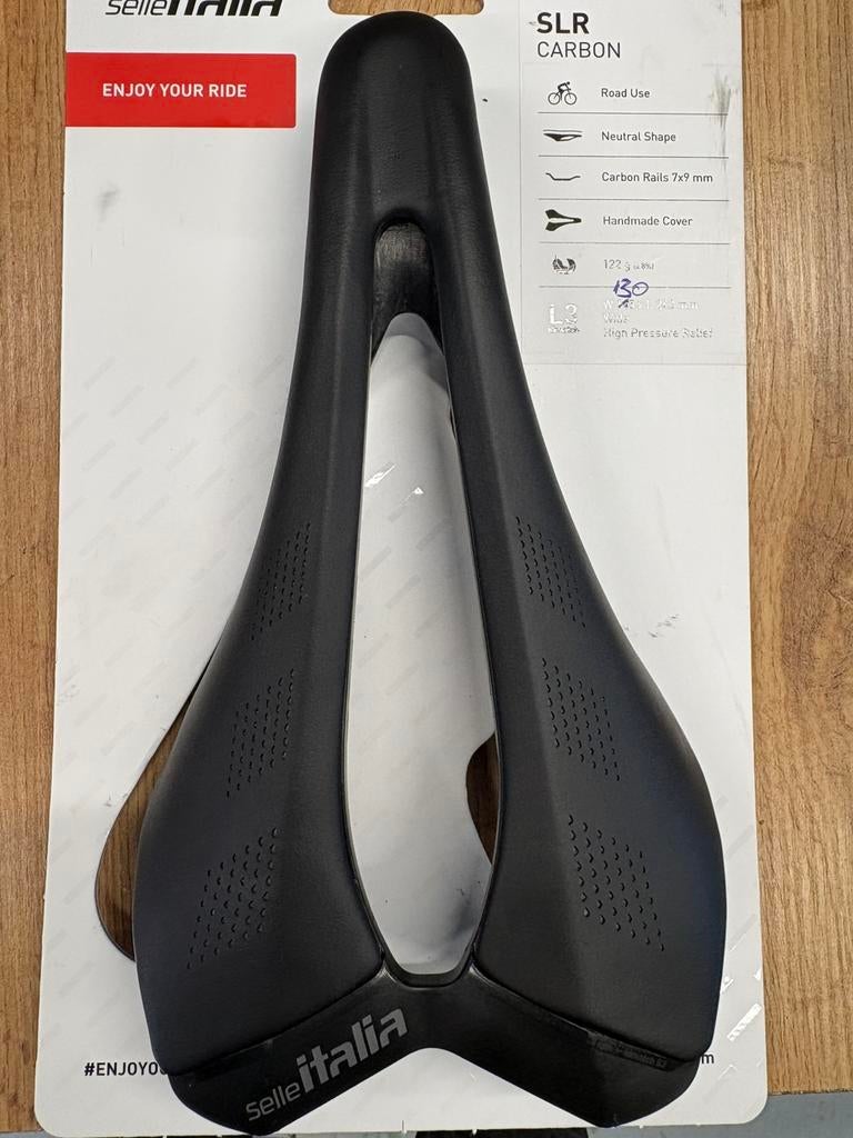 Selle Italia SLR carbon 130 x 242 122 gram zgan, Fietsen en Brommers, Fietsonderdelen, -, Selle, -, Racefiets