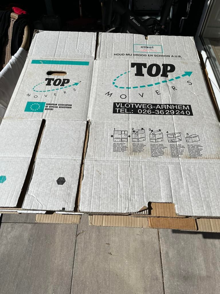 8 verhuisdozen, Doe-het-zelf en Verbouw, Kratten en Dozen, Ophalen, Doos, Minder dan 50 cm, Zo goed als nieuw