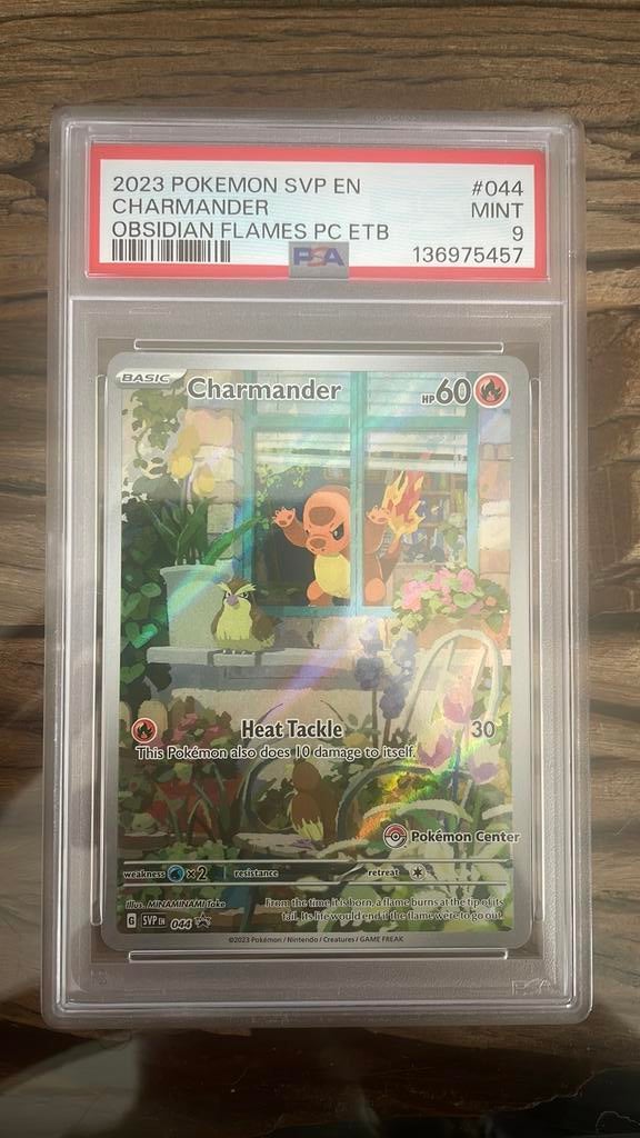 Pokemon Promo Pokemon Center Charmander PSA9, Ophalen of Verzenden, Zo goed als nieuw