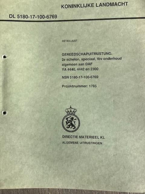 Handleiding YA 328, Nekaf, Laro, YA 4440, Munga, YP-408 etc, Verzamelen, Militaria | Algemeen, Ophalen of Verzenden, Landmacht