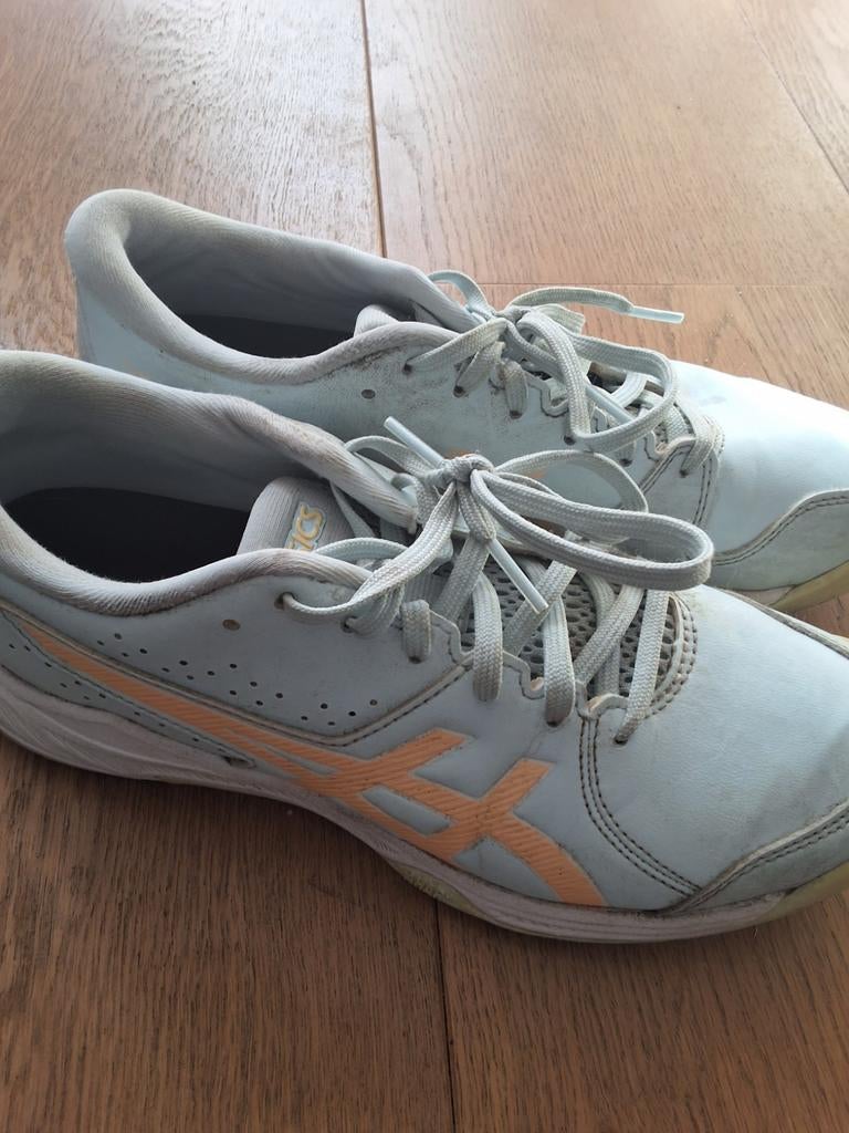 Hockey schoenen, Sport en Fitness, Hockey, Ophalen of Verzenden, Gebruikt, Schoenen