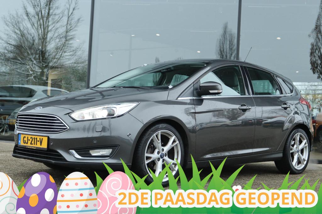 FORD FOCUS 1.0 TITANIUM ED. | XENON | WINTERPACK | NAVI | PD, 125 pk, Gebruikt, Leder en Stof, Origineel Nederlands