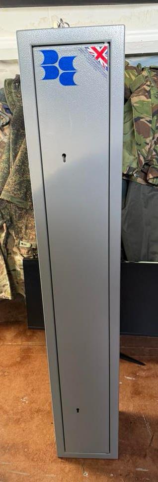 Wapenkluis, Ophalen, Zo goed als nieuw