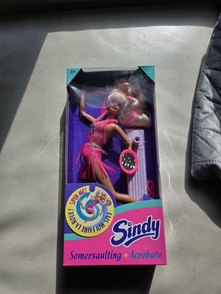 Hasbro Sindy Somersaulting Acrobate Pop In Doos 1995, Ophalen of Verzenden