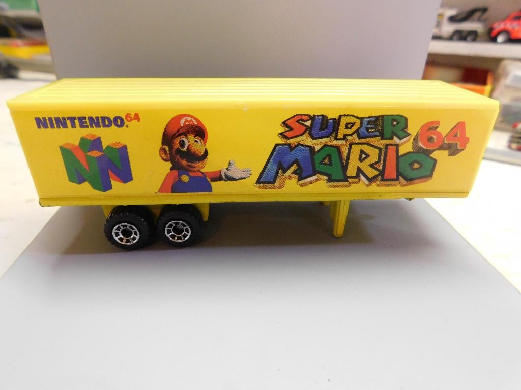 Matchbox Trailer;  Nintendo Super Mario N64  1:64  Zeldzaam, Ophalen of Verzenden, Zo goed als nieuw, Bus of Vrachtwagen, Matchbox