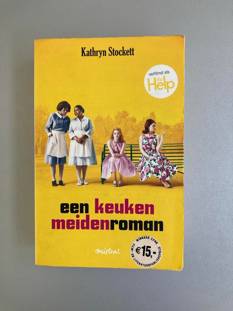 Een keukenmeidenroman - Kathryn Stockett, Ophalen of Verzenden, Gelezen, Nederland
