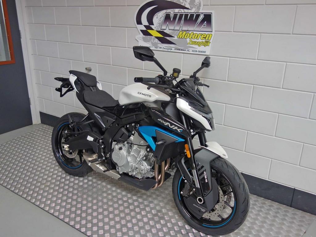 CFMOTO 675 NK - foto 2