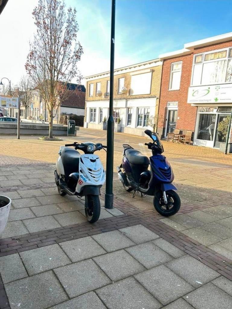 Piaggio zip zndr 123, Fietsen en Brommers, Scooters | Piaggio, Gebruikt, Zip, Tweetakt, Ophalen