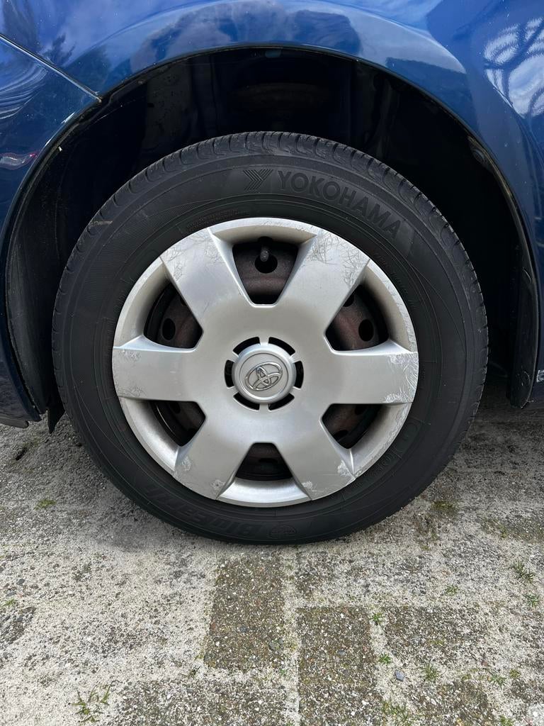 3 wieldoppen 14 inch Toyota, Auto diversen, Wieldoppen, Ophalen, Gebruikt