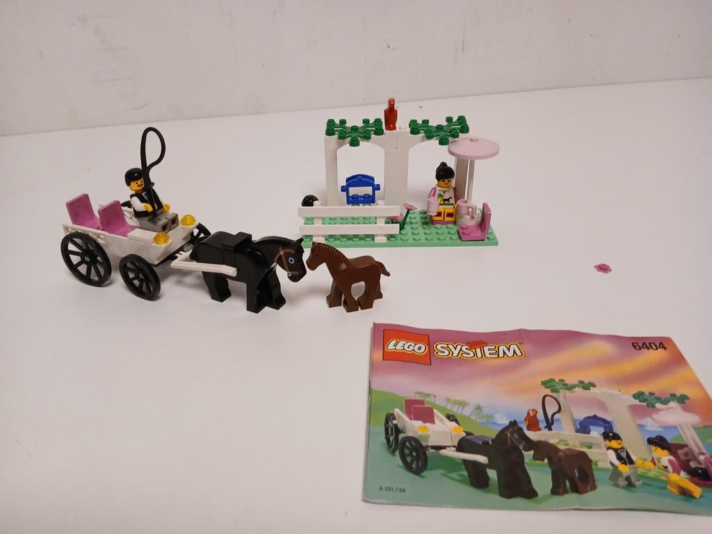 Lego paradisa 6404 carriage ride met manual, Kinderen en Baby's, Speelgoed | Duplo en Lego, Ophalen of Verzenden, Zo goed als nieuw