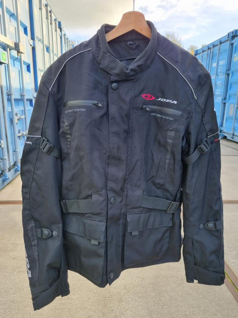 Jopa Omega V2 motorjas, Ophalen