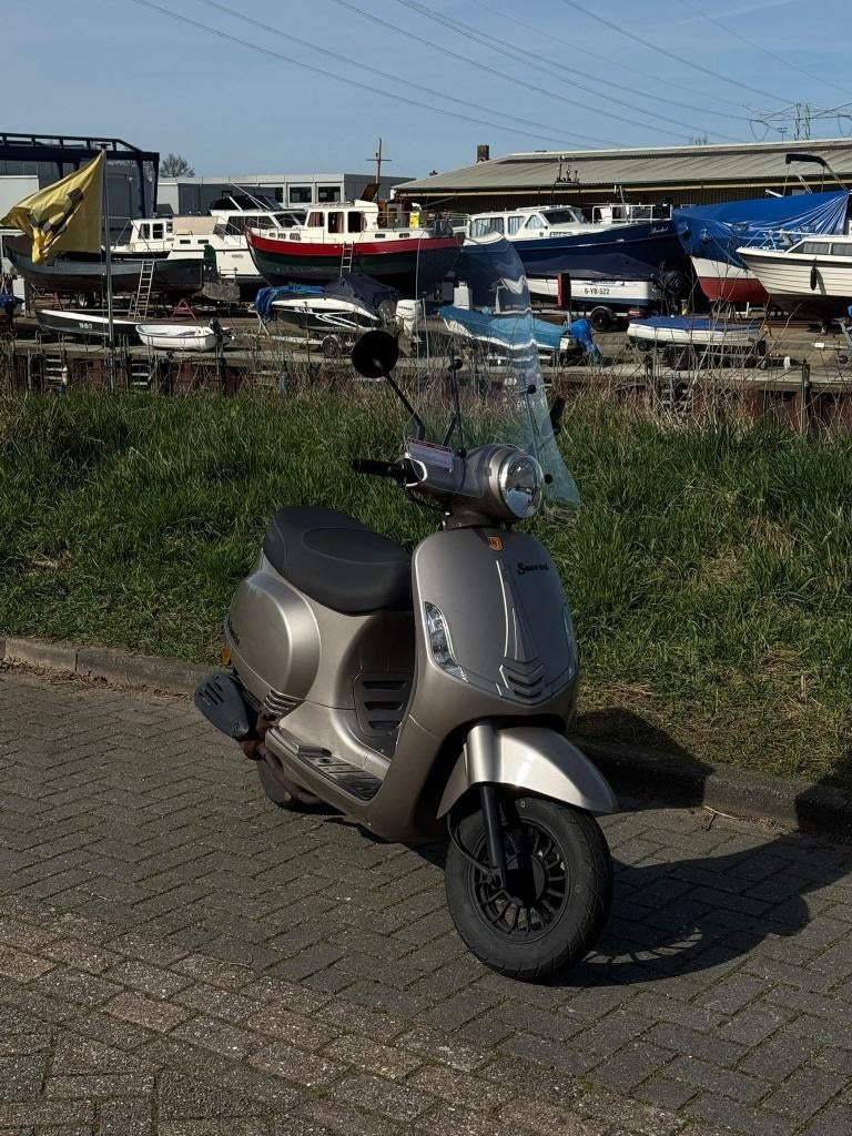 La Souris Sourini Euro 5 2023, Ophalen, Maximaal 45 km/u, Zo goed als nieuw, 50 cc