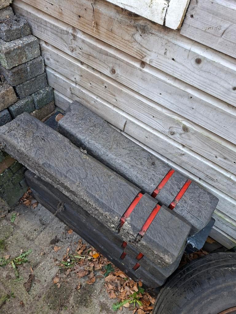 Kunststof diamantkoppaal met reflectiebandjes rood, Ophalen of Verzenden, Gebruikt, Minder dan 180 cm, Palen