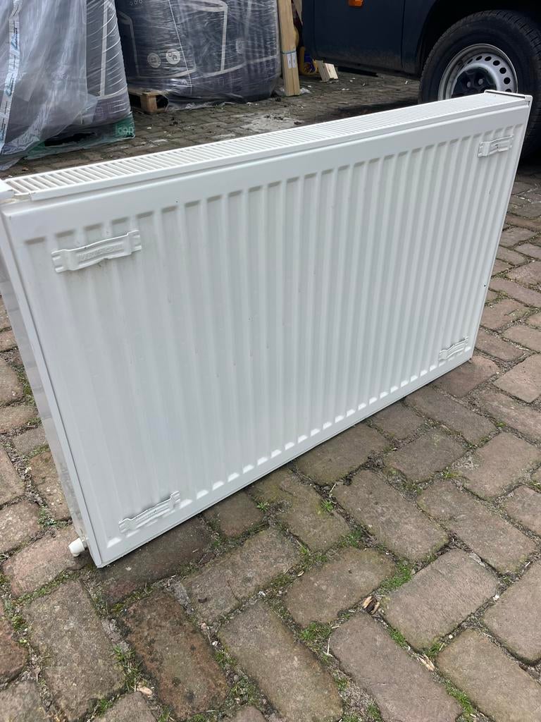 Witte radiatoren - lxbxd 100x60x9,5 & 80x70x7cm, Ophalen, 30 tot 80 cm, Gebruikt, Radiator
