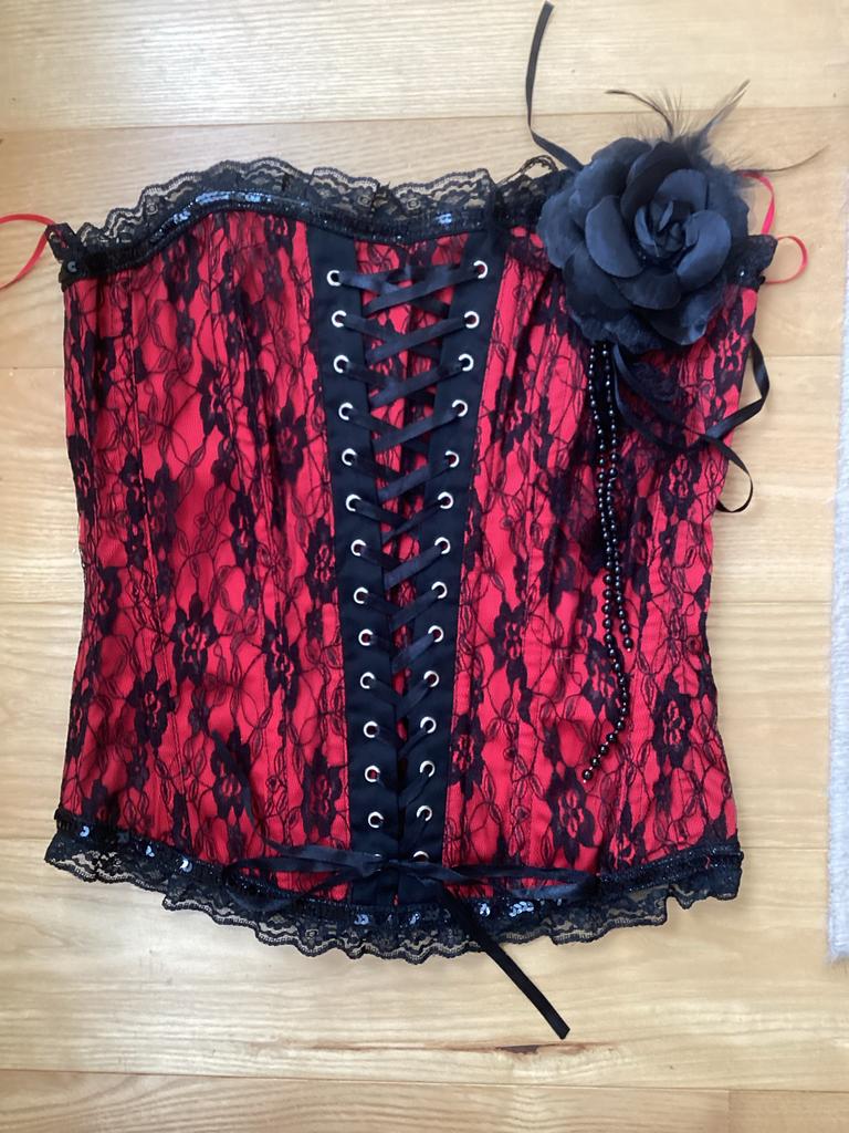 Rood Korset met Zwart Kant en Rozenapplicatie, Ophalen of Verzenden, Rood, Body of Korset