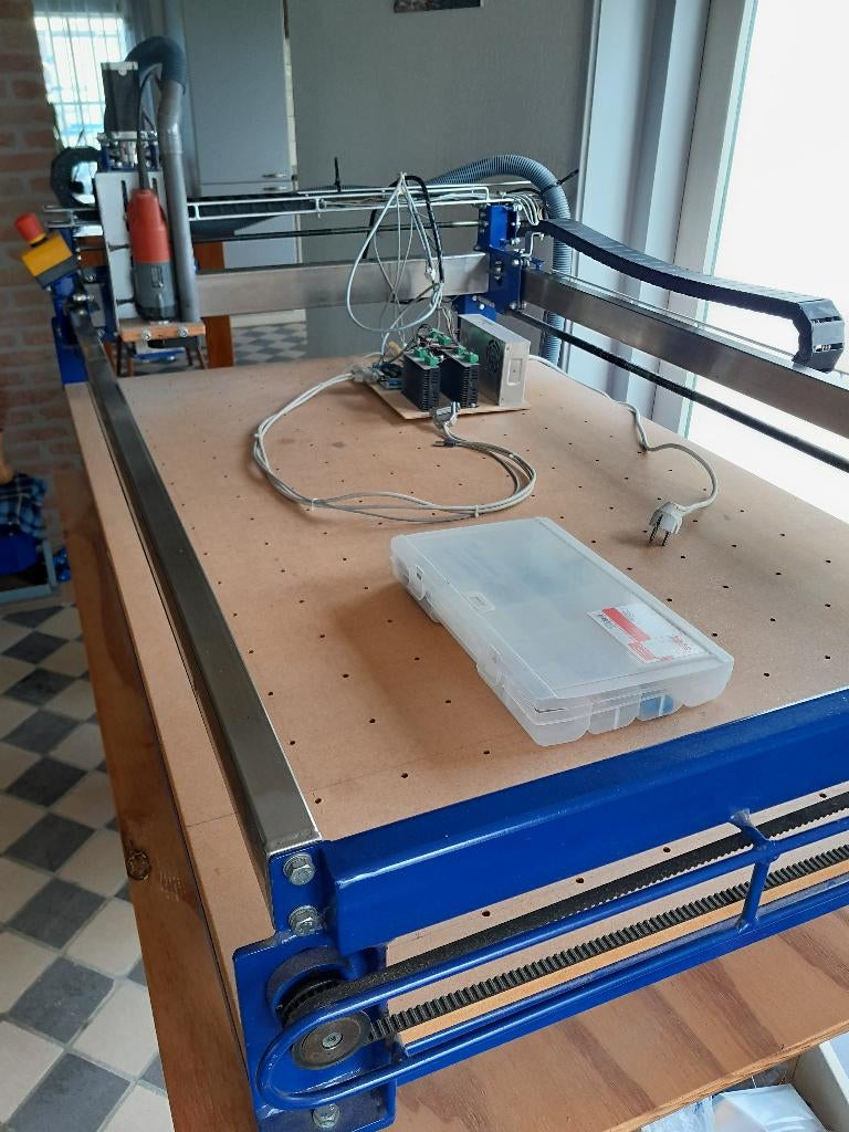 cnc freesmachine, Ophalen, Gebruikt, Elektrisch, Overige soorten