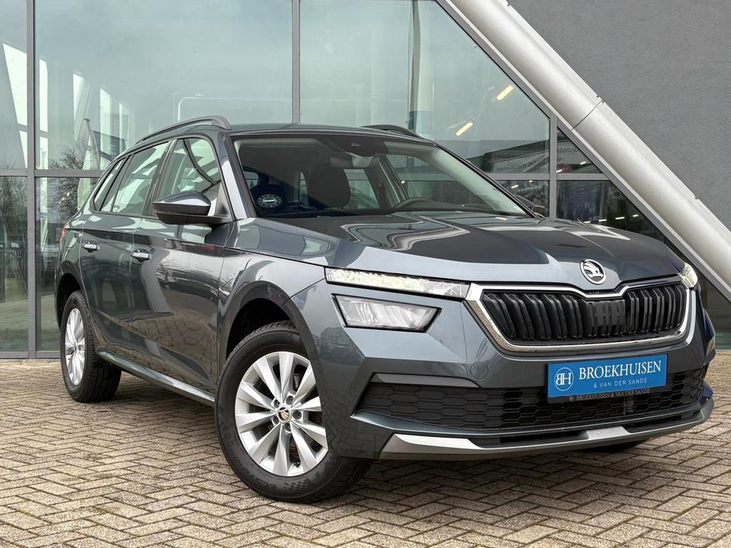 Skoda Kamiq 1.5 TSI ACT Business Edition 150pk Automaat / Ca, Stof, Zwart, 4 cilinders, 150 pk