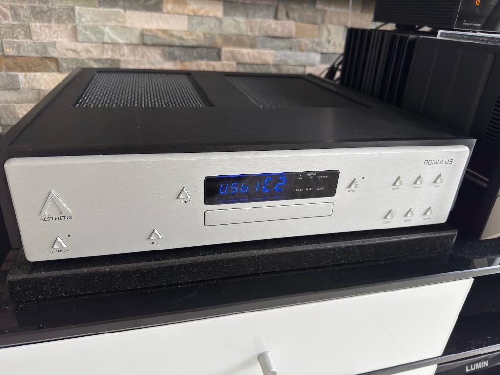 Aesthetix Romulus, Ophalen of Verzenden, Zo goed als nieuw, Overige merken