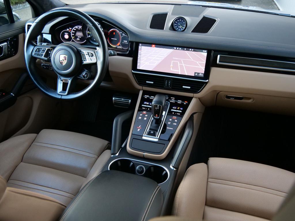 Porsche Cayenne 4.0 Turbo S E-Hybrid 680pk Automaat Keramisc, Automaat, Cayenne, Gebruikt, 3000 kg