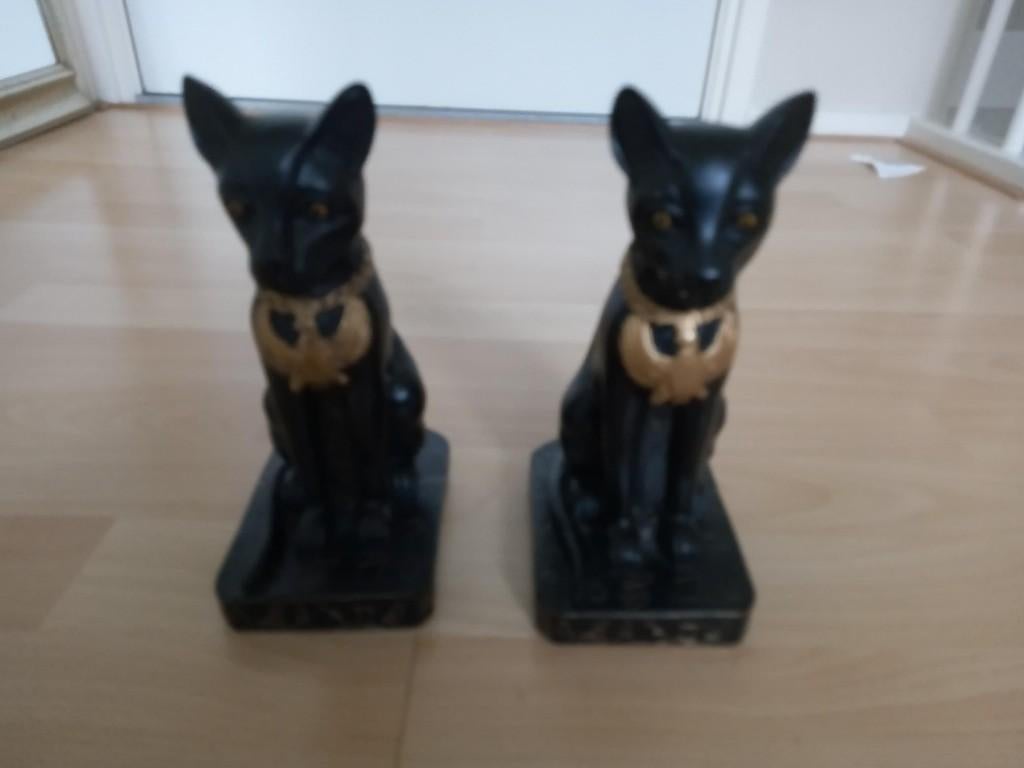 2 Egyptische kattenbeeldjes, Verzenden, Gebruikt, Dier