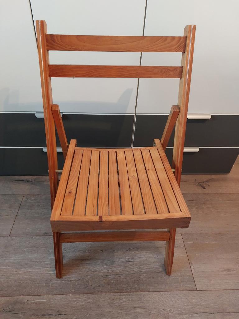 houten inklapstoel, Huis en Inrichting, Stoelen, Gebruikt, Bruin, Ophalen of Verzenden, Eén
