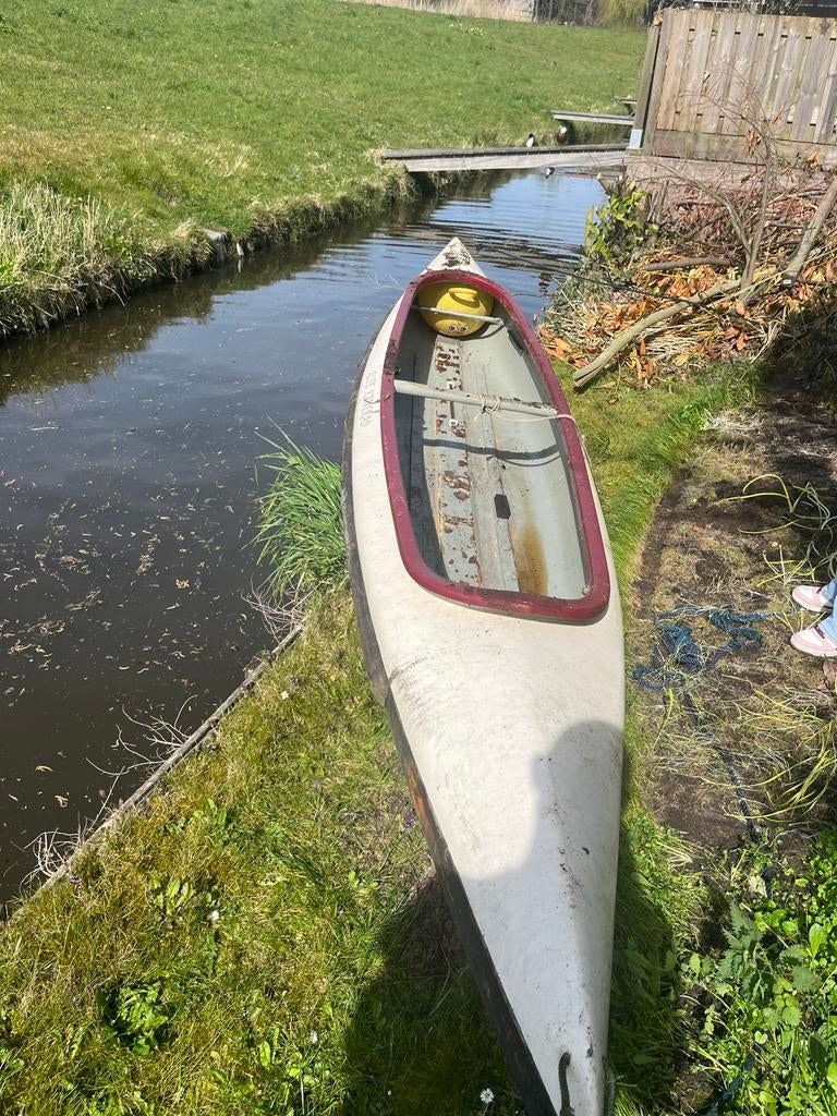 Canadese kano, twee tot drie personen, Ophalen, Gebruikt, Canadese kano of Open kano, Met peddels