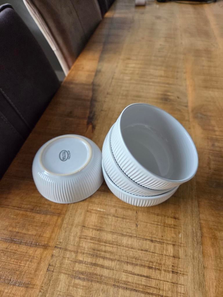 royal kempen begeer kommen 4 stuks wit, Overige materialen, Nieuw, Ophalen of Verzenden, Bord(en)