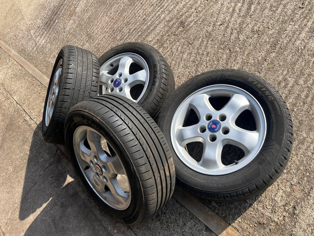 Saab 16 inch zomerbanden op velg. Prima set, Ophalen, Velg(en), 16 inch, Personenwagen