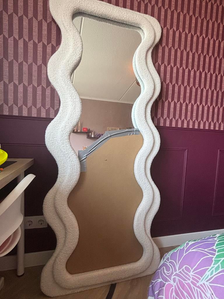 Teddy spiegel Kwantum - Unieke golvende vorm, Ophalen, Zo goed als nieuw, Overige vormen, 150 tot 200 cm