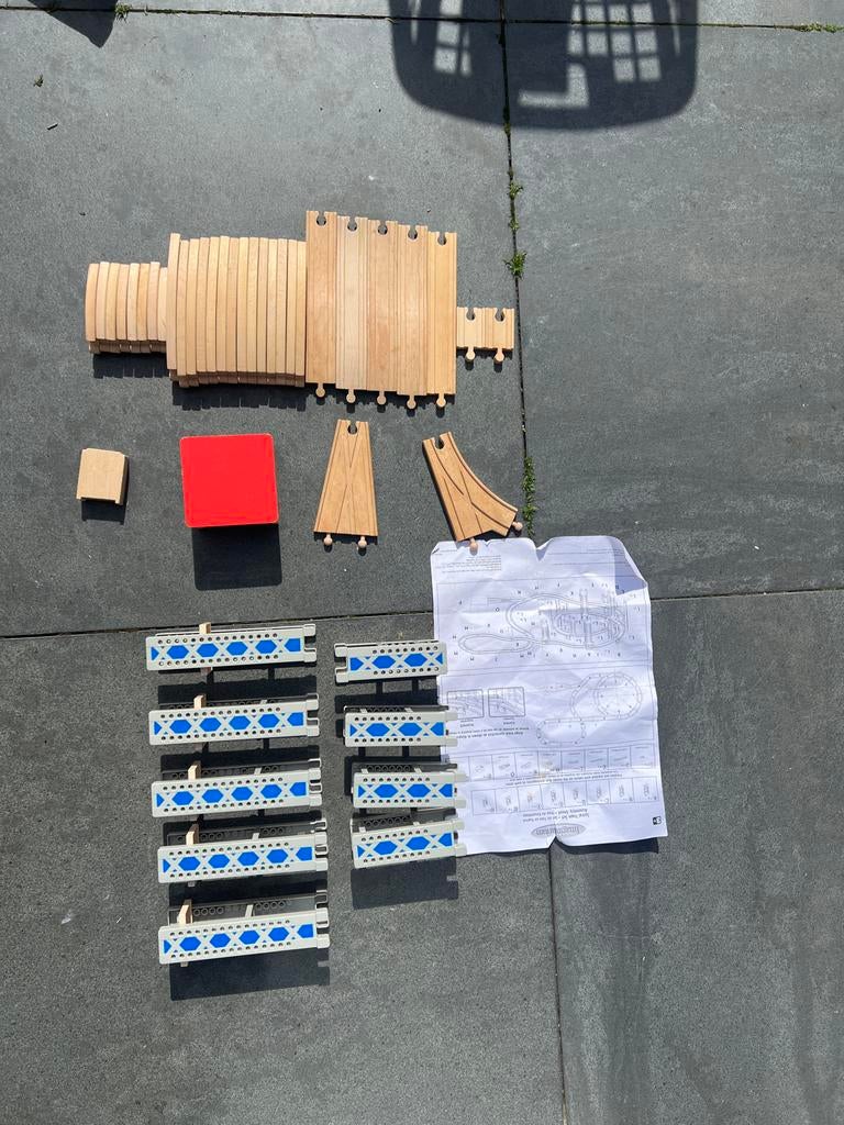 Imaginarium houten treinbaan met spiraal, Ophalen, Gebruikt