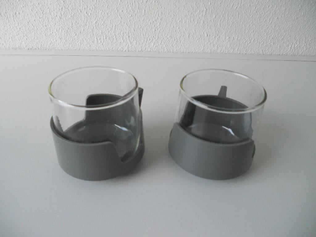 Diverse theeglazen Retro, Ophalen of Verzenden, Aardewerk, Wedgwood, Bord(en)