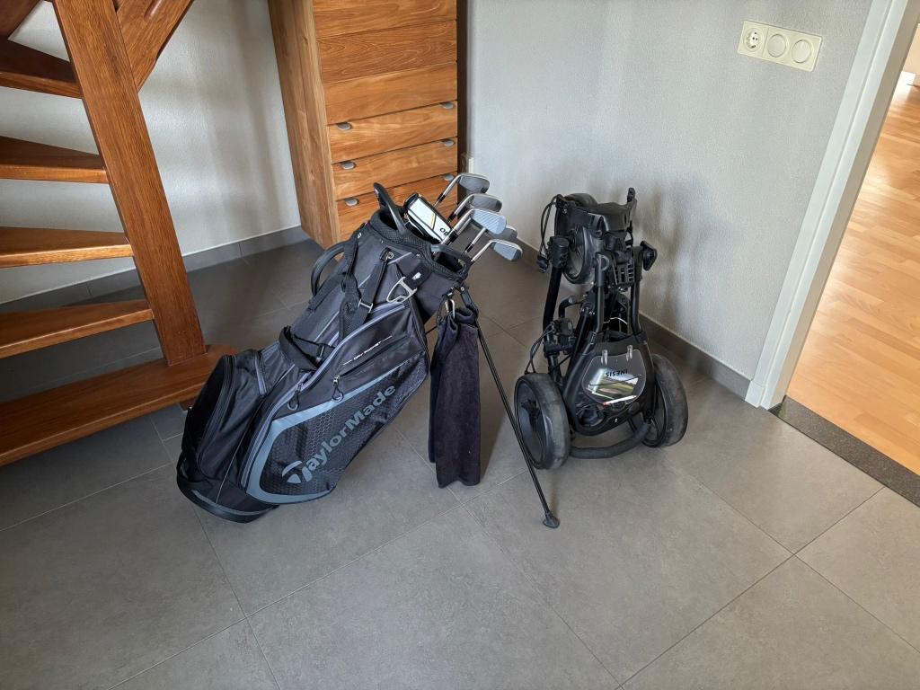 TaylorMade P790 golfset + Odyssey putter + tas + trolley, Ophalen of Verzenden, Zo goed als nieuw, Set, Overige merken