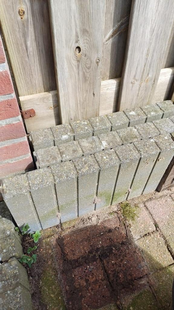 Beton palissade, Ophalen